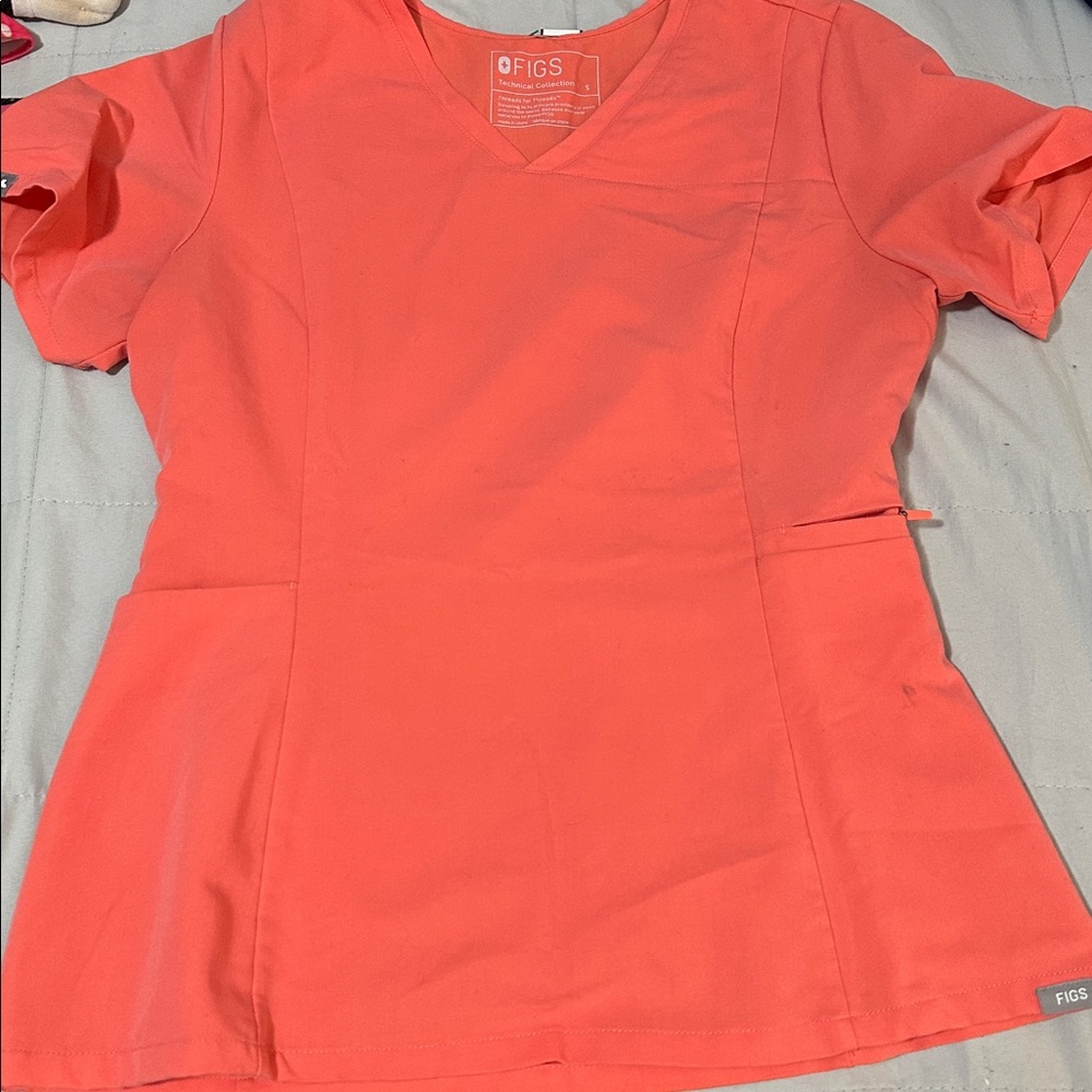 FIGS- V-Neck Scrub Top
